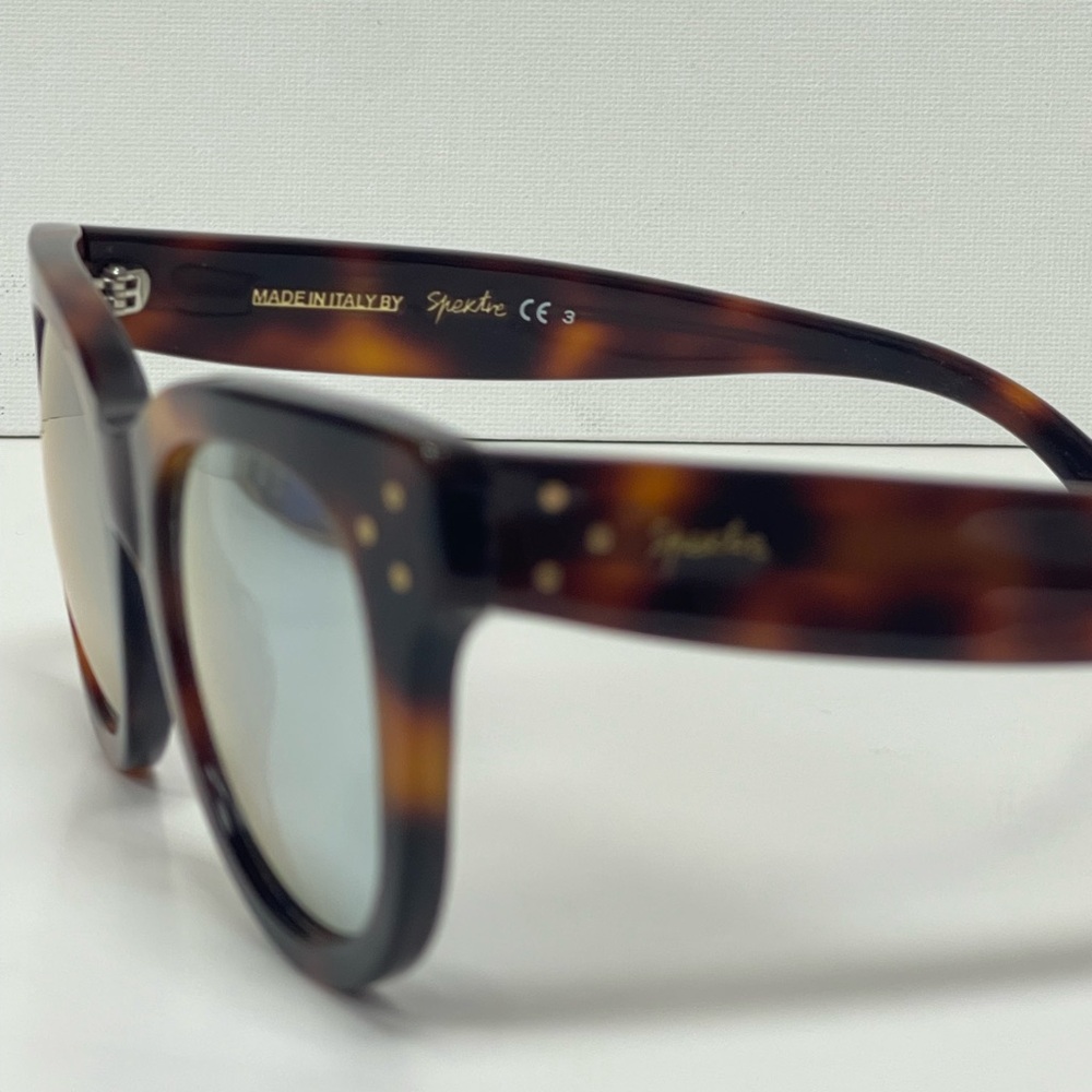 Tortoise Shell Sunglasses - Picture 4 of 5
